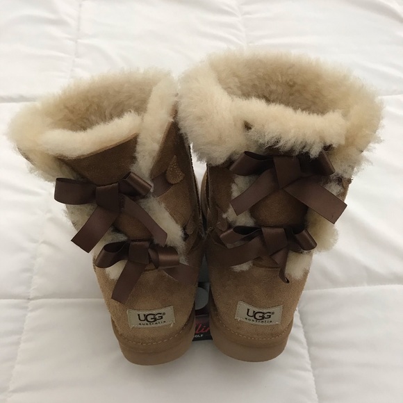 Womens UGG® Bailey Bow II Boot - Chestnut - Picture 4 of 15